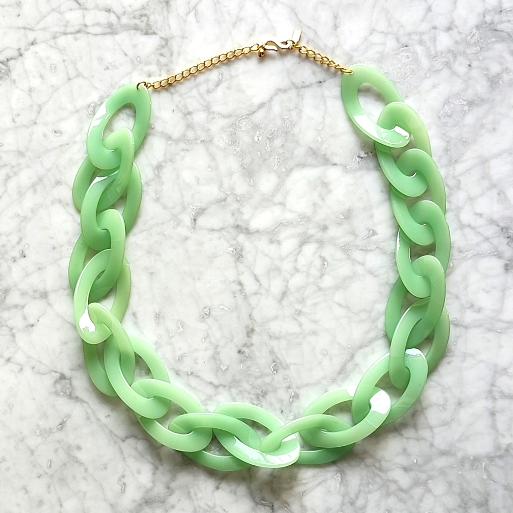 🌼 Vintage Kenneth Jay Lane resin link necklace